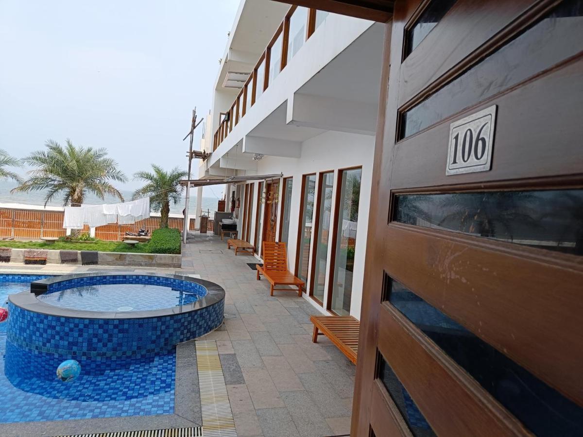 Umino Beach Resort Chennai Exterior foto